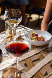 Read more about the article Savoring Czech Gastronomy: How to Pair Traditional Flavours with Czech Wines from Bohemia Wine